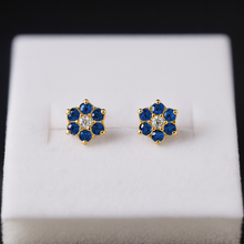 Load image into Gallery viewer, 9kt Gold Blue Floral Earstuds